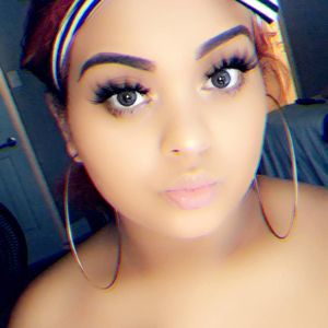 Meet your Posher, Crystal